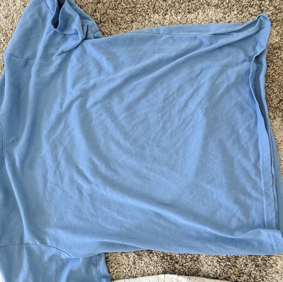 4 boys shirts - Picture 5 of 5